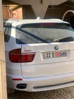 بی ئێم دەبڵیو X5